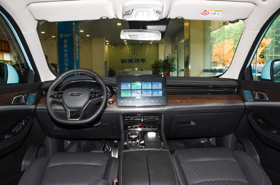 Automobile EV Small Car Skyworth EV6 FF Layout Drive 5 Seater Car SUV 150km/h