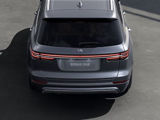 220km/h Plug In Hybrid SUV 700Km Range Four Screens Six Seater Electric Car