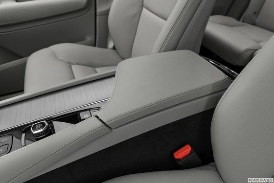 Volvo XC90 B5 4 Wheel Drive Electric Cars 180Km/H 4WD EV SUV 184KW Max power