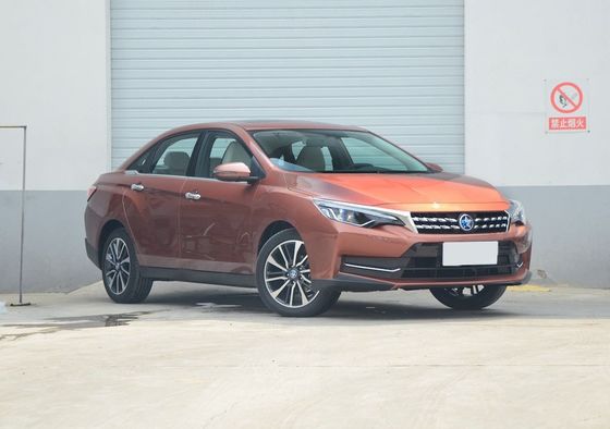 Dongfeng Nissan Venucia D60 EV 2500mm - 3000mm Wheelbase Left Hand Drive Car