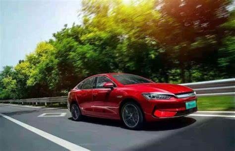 400km Medium Sized Electric Cars