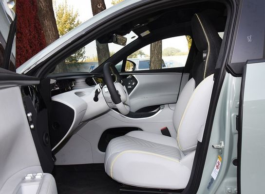 4 Doors 5 Seater Large Electric Cars Avita 11 555km Range 200km/h Max speed