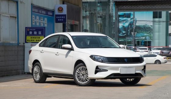 Dongfeng Forthing Pure Electric Cars PHEV New Energy Family EV Car 150km/H
