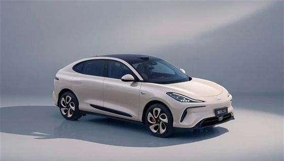 Zhiji LS6 Maximum Power Of 575kw All Electric Autos With Top Speed Of 252kmh Electric Sports Vehicle