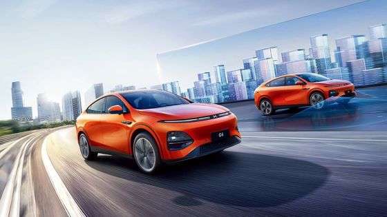 Xpeng G6 Electric Vehicle Mid Size Crossover SUV EV Electric Car Long Range 580km With 0.32h