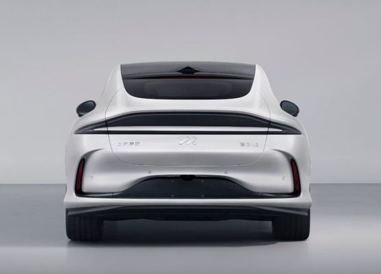 Presale Zhiji L6 Pure Electric 4door Sedan Motor Power 216kw With A Half Spoke Steeling Wheel New Energy Car
