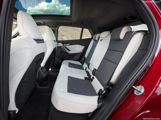 Hot Sale Long Range Electric Car 2024 for BMW IX2 449Km High Speed Auto new energy car