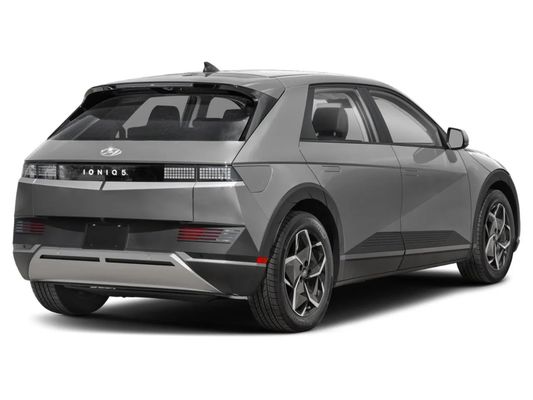 electric vehicle Hyundai Ioniq 5 with 478 motor power 84kwh battery capacity New engergy car