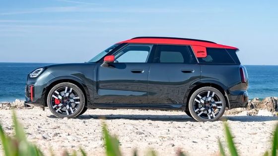 2024 Pure electric car Mini cooper Countryman E family SUV with boxy shape 462km range with 150km motor power