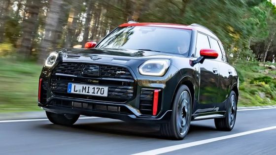 2024 Pure electric car Mini cooper Countryman E family SUV with boxy shape 462km range with 150km motor power