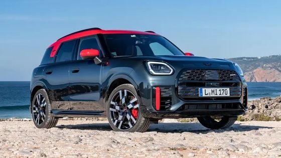 2024 Pure electric car Mini cooper Countryman E family SUV with boxy shape 462km range with 150km motor power