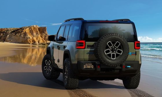Upcoming fully electric SUV 2024 Jeep Recon EV with folding rooftop removalbe doors & crawl rocks