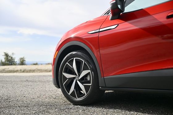 201P.s horsepower RWD up to 290miles EPA range at 2024 Volkswagen ID4 pure electric cars