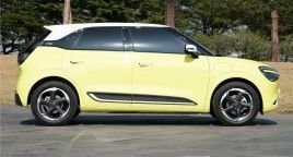 Newest Pure Ev Cars Dongfeng Nammi 01 Hatchback EV And Impressive Range And solid State Battery