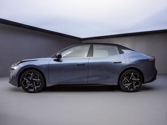 LYNK&CO 07 EM-P Plug In Hybrid Electric Car Sedan EV