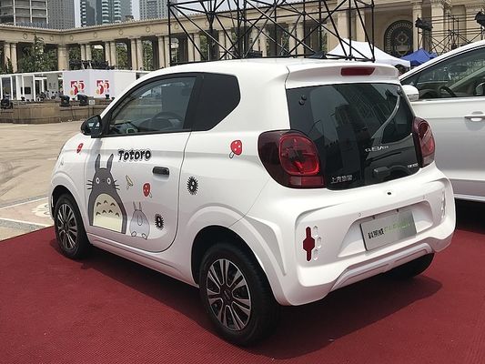 Pure Electric Vehicles Roewe Clever All-Electric Car Mini Electrical Car 4seats With 311km Range Available