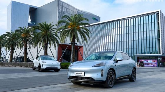 2023 The GAC Aion's Hyper HT Fastback SUVRWD Battery Swap Version With Gull Wing Doors, 245 Hp, 550 Km Of Range