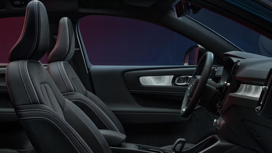 New EV 5doors/5seats SUV CROSSOVER Volvo C40 0.5h Charging Time W 670km Long Range  And 4.7second 0-100km/h Acceleration