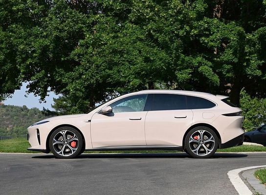 New Energy Vehicles In Stock With Sufficient Colors 2024 Nio ET5T Weilai Electric Vehicles 75kwh 200km/h High Speed Car