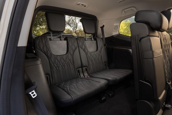 New Energy Car 2023 TANK 500 PHEV AWD Drivetrain 180km/h Top Speed With 6.9sec 0-100acceleration