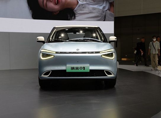 Pure Electric Vehicle Dongfeng Nano 01 2024 330Liter With 140km/h Maximum Speed China New Energy Electric Car
