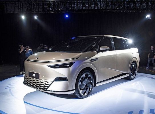 Wholesale Electric Car Used New Cars XPENG X9 2024 Big Mpv 4dw 5door 7seat Xiaopeng X9 Big Suv Energy Vehicle