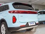 Skyworth 2024 HT-i II SUV Electric And Hybrid Car With 1.5L Engine 205km MAX Range Left Steering Light Interior Dark Col