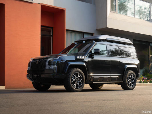 Pre SALE 2024 Beijing Auto Show BYD Yangwang U8 2024 Luxury Off Road Vehicle 1197hp 4Motor 4wd Electric Car Byd U8 Hybrid