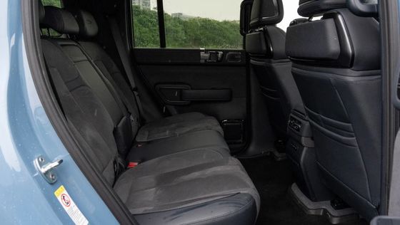 Newest Launched BYD Leopard FANGCHENGBAO 5 2024 PHEV Electric Car 4.8s 0-100km/h Acceleration 125km CLTC NEW EV CAR