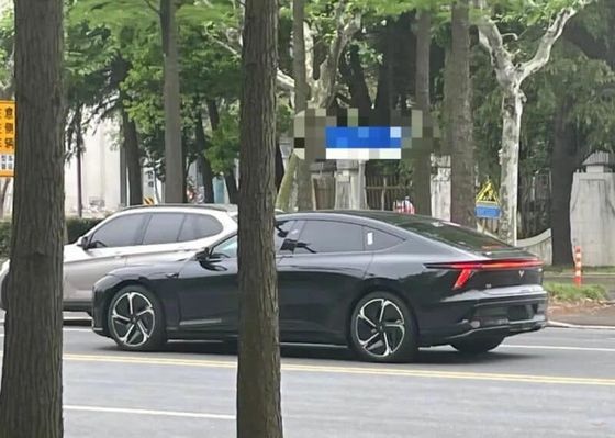 Hottest Beijingauto Show Jiyue07 200kw Motorpower 27w；.S PURE ELECTRIC CAR With Top Speed At 200km/h