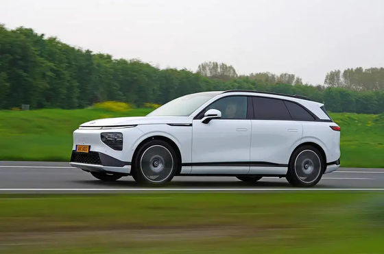 New premium electric SUV -Xpeng G9 2024 570km pro with 230 motorpower 430N.m Torque 6.4sec 0-100km/h acceleration