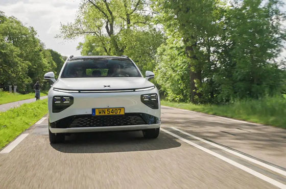 New premium electric SUV -Xpeng G9 2024 570km pro with 230 motorpower 430N.m Torque 6.4sec 0-100km/h acceleration