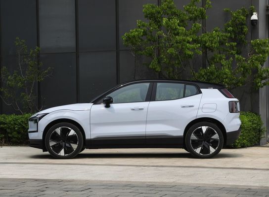 Pure electric Volvo Electric SUV EX30  410km long range RWD core edithion with 272P.s and a torque of 343N.m motorpower