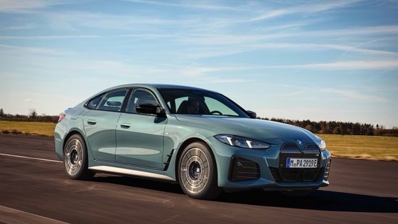 Pure Electric Vehichle High Performace 450km Range BMW I4 Acceleration 0-100km/h At 3.9s 225km/h Top Speed 400kw Power