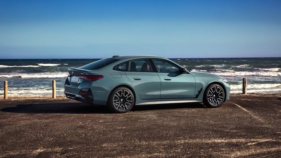 Pure Electric Vehichle High Performace 450km Range BMW I4 Acceleration 0-100km/h At 3.9s 225km/h Top Speed 400kw Power