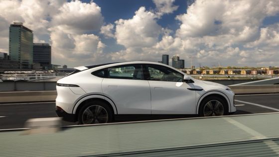 Xpeng G6 RWD Long Range Electric Vehicle  SUV EV Electric Car with a motorpower of 210kw RWD driving & 490km Range