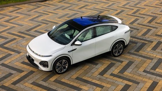 Xpeng G6 RWD Long Range Electric Vehicle  SUV EV Electric Car with a motorpower of 210kw RWD driving & 490km Range