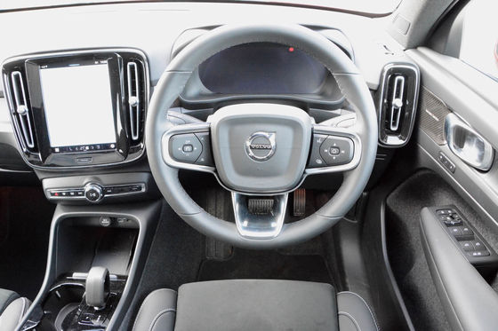 All Round EV Volvo EC40 Ultimate Twin Motor With WLTP 326Miles 4.7sec Acceleration Of 0-62mph 408hp Motor Horsepower