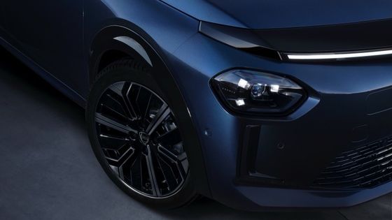 Limited First Electric Car Of Lancia Ypsilon With Front Mounted Motor For 154 Horsepower And 260 N.m