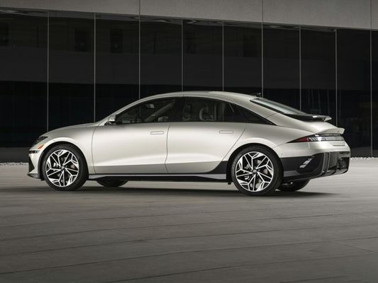 Most Energy Efficient EV 2 Hyundai Ioniq 6 Pure Electric Vehicle With Max 361miles Range  Covers 4.17 Mi/kwh Long Range