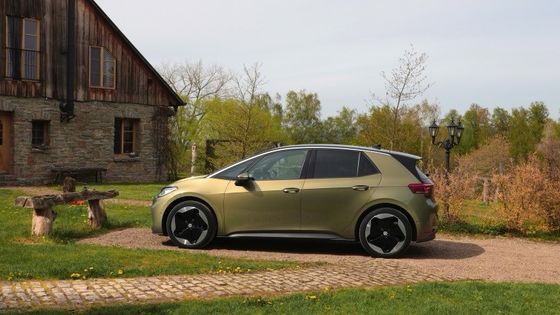 Classic and newest EV car Volkswagen ID 3 PRO WLTP 434km RANGE 150kw(204P.s) Motorpower7.6sec Acceleration 0-100km/h