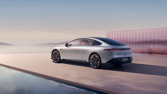 2024 Powerful Dongfeng Eπ 007 200Pro EREV 200km CLTC 160kw Motorpower 310N.m Torque With 7.2s 0-100km/h Acceleration