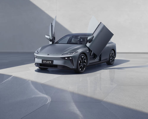 2024 Powerful Dongfeng Eπ 007 200Pro EREV 200km CLTC 160kw Motorpower 310N.m Torque With 7.2s 0-100km/h Acceleration