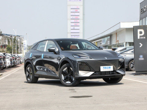 Newest HUAWEI System DEEPAL S07 2024 EREV with 121km CLTC0.5h Fast Charging Time 175kW Maximum Power 320N.m Torque