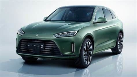 Medium Size 0.5h Fast Charge Electric Cars Large Space RWD AITO M5 200km/h