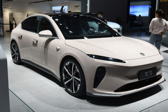200km/h High Performance Electric Cars Nio ET5 Left Steering Luxury Electric Sedans