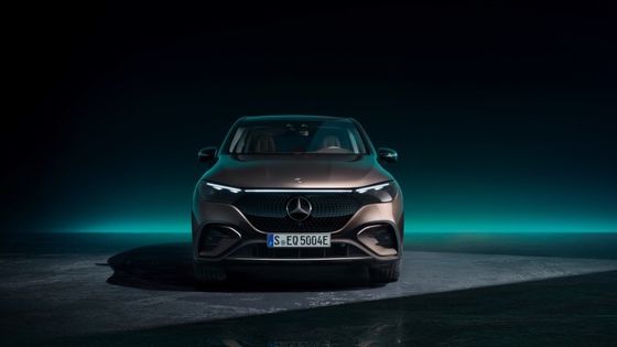 Mercedes Benz EQE SUV 350 4MATIC AWD luxury electric car