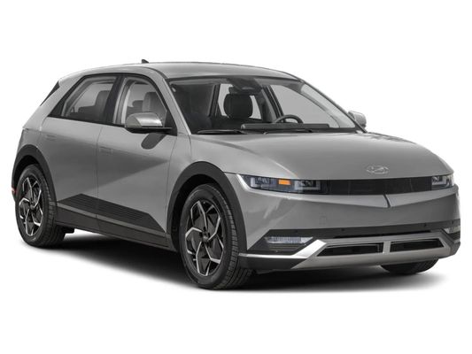 electric vehicle Hyundai Ioniq 5 with 478 motor power 84kwh battery capacity New engergy car