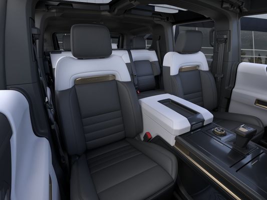 2024 GMC Hammer EV 2X with Insanely quick 60mph hits in 3.3s range of 381miles and 570 hp dual motor AWD