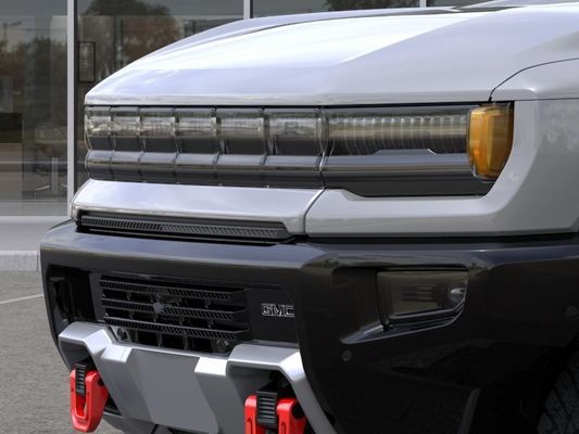2024 GMC Hammer EV 2X with Insanely quick 60mph hits in 3.3s range of 381miles and 570 hp dual motor AWD